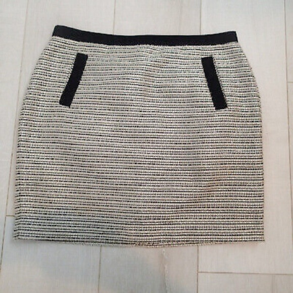 NWT Ann taylor loft skirt black/ gray metallic size 4 petite - Picture 2 of 5
